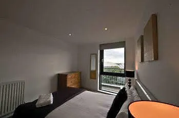 Executive 7 Apartment