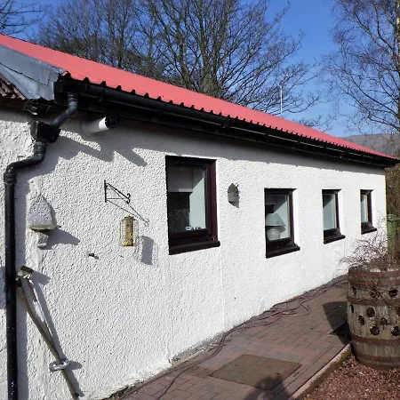 Signature - Campsie *