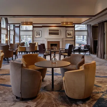 Grosvenor 4*