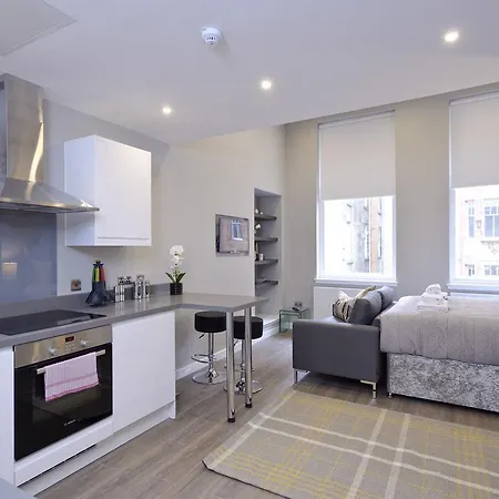 Nelson Mandela Place Apartment