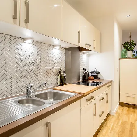 Apartment Luxury City Centre *