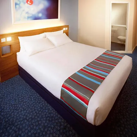 Travelodge 2*