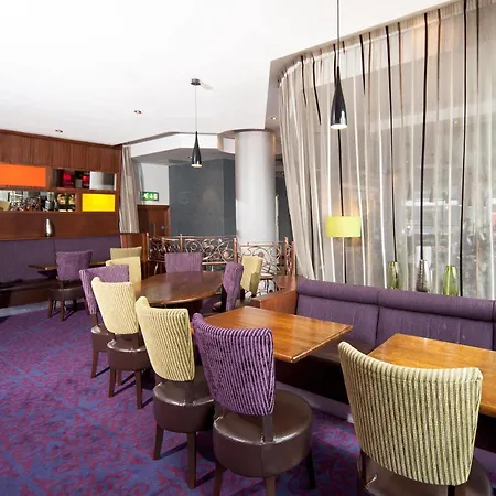 Hotel Leonardo Royal