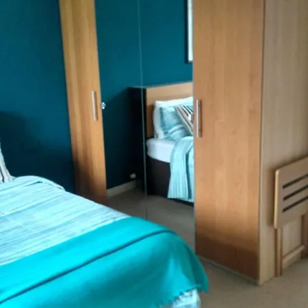 Azalea House 4* Glasgow
