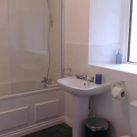The Redhurst Glasgow Giffnock