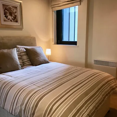 Apartment River Heights