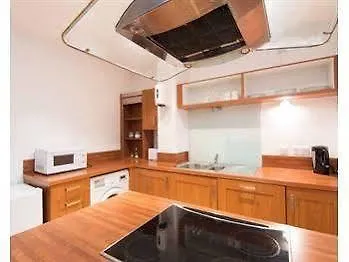Bath Street Apartment