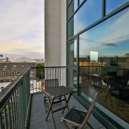 Executive 7 Apartment *