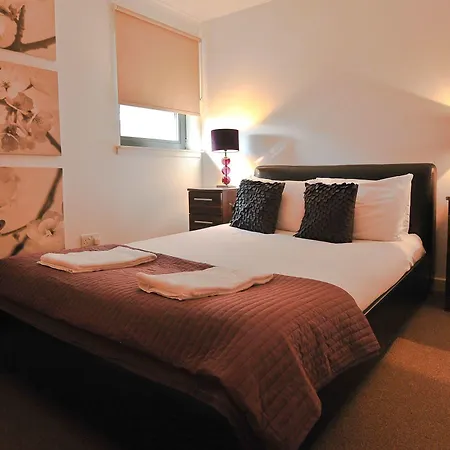 Apartment Executive 7