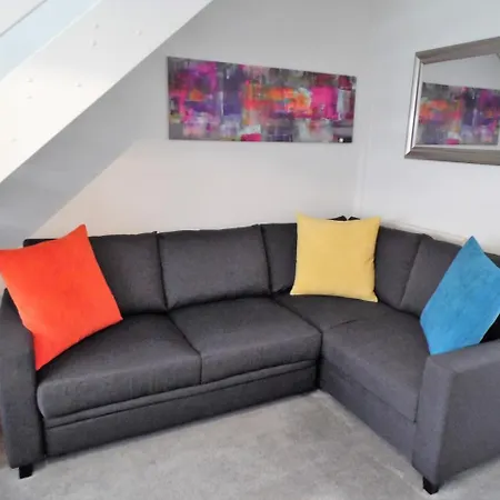 Signature - Redstone House - Newton Mearns Apartamento *