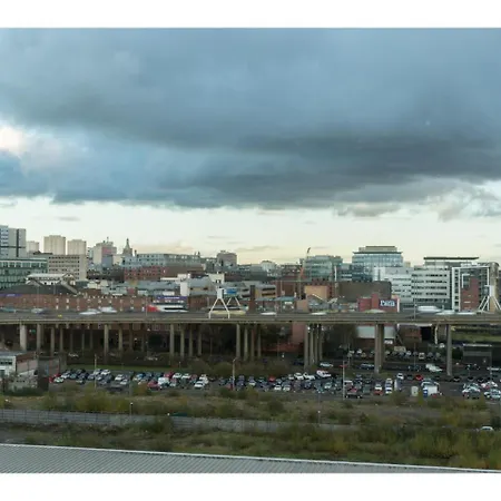Appartamento Riverside Simplicity: Great Views Secure Parking
