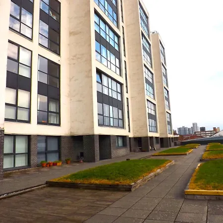 Stobcross Hydro Apartment