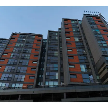 Riverside Simplicity: Great Views Secure Parking