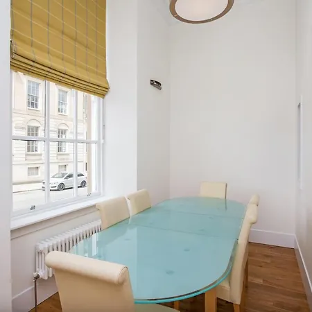 Blythswood Square Apartment