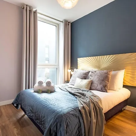 Appartamento Chic & Quiet City Centre Apt! *