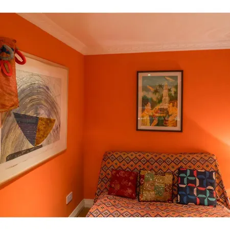 Beautifully Kept Mezzanine Flat ★school Of Art★ *