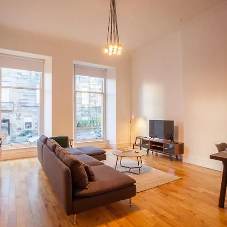 Daire Incredible Contemporary Flat In Heart Of West End
