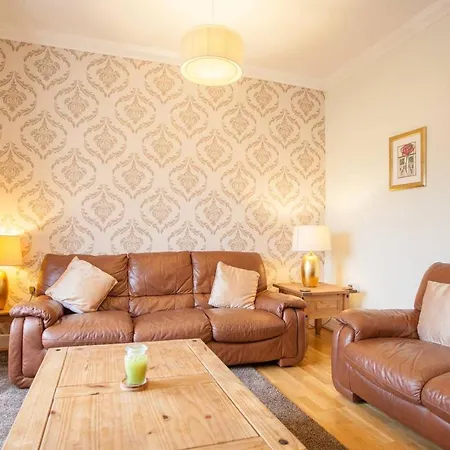 Beautiful Homely Flat In The Centre Of West End Appartamento *