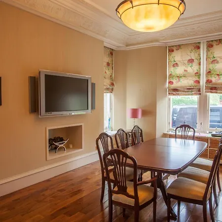 Villa Stunning Victorian With Large Private Garden *