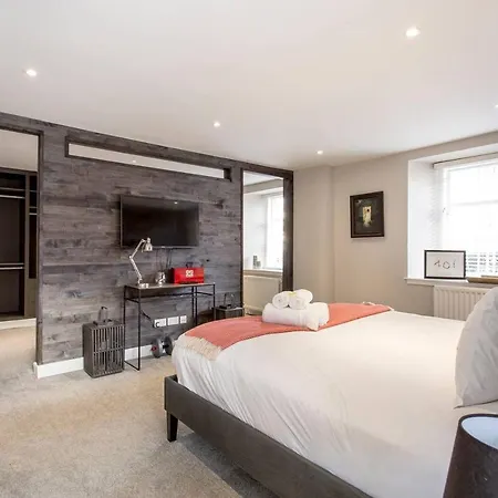 Appartamento Luxury West End Apt. W/ Private Outdoor Area Glasgow