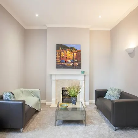 Fresh And Cosy Flat Minutes From West End Appartamento