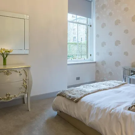 Appartamento Stunning 2 Bedroom In Heart Of West End Glasgow