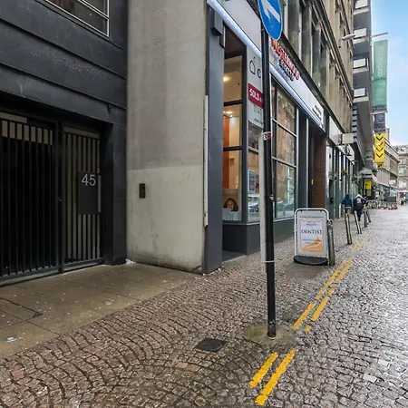 Appartamento Stylish Two Bed Penthouse In City Centre *