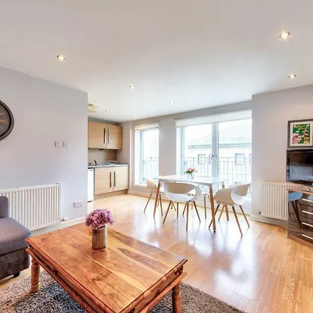 1 Bedroom Luxury - Central Appartamento