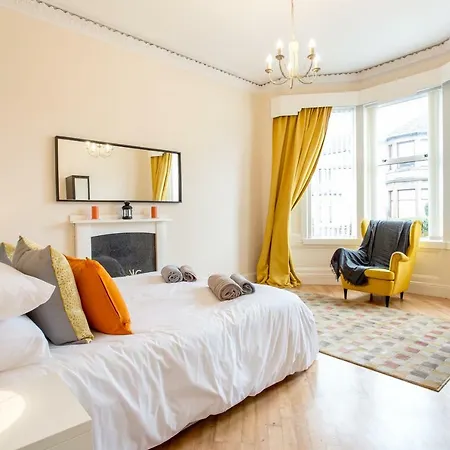 Lomond Serviced Apartments- Hydro House * Glasgow