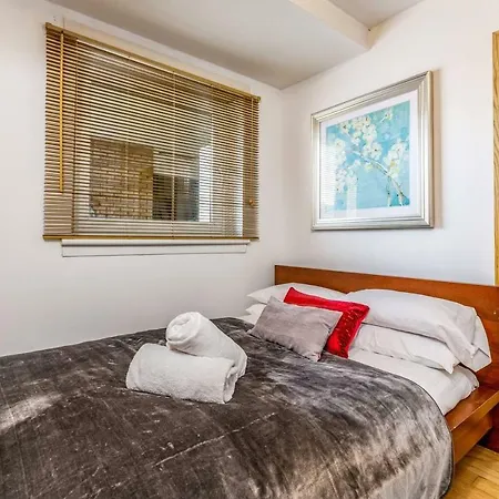Fresh, Modern 1 Bedroom In Finnieston *