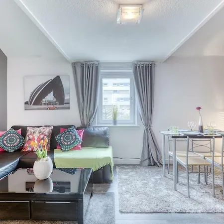 Cosy Secc/hydro With Free Car Park Apartment Glasgow