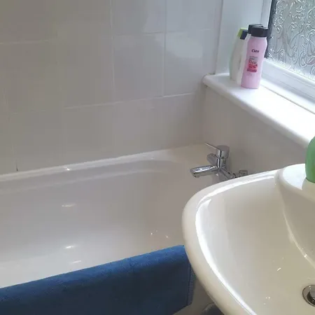 Dragon - Muirdrum House 3 Bedroom Appartamento Glasgow
