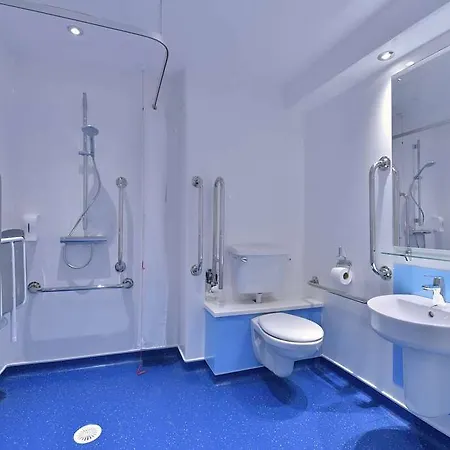 Travelodge Airport