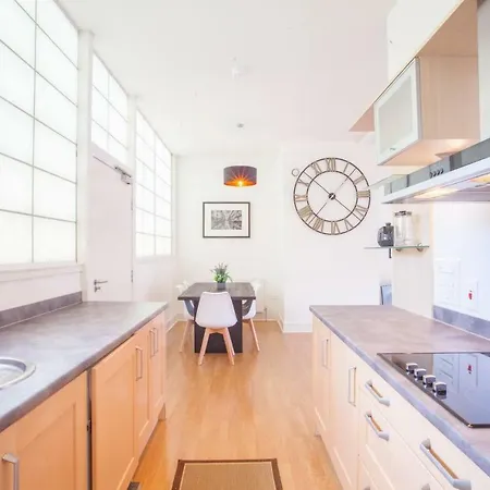 Luxury City In Ideal Central Location Appartamento