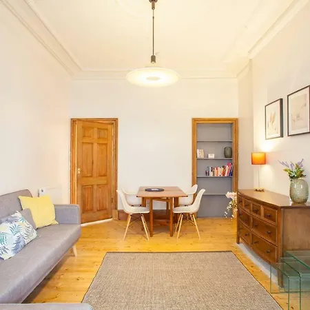 Appartamento Stylish + Modern Tenement Flat Close To City Centre *