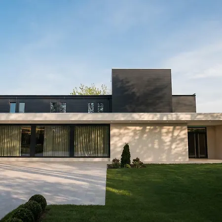 Dalmeny Park House Barrhead