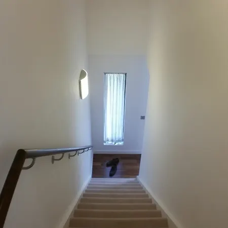 Buchanan Street 3 Bedroom 公寓