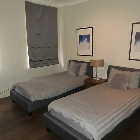 Grosvenor Apartment