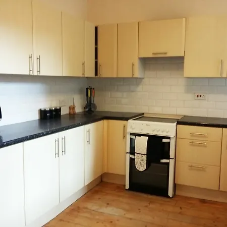 Apartment Large 3 Bed West End Glasgow