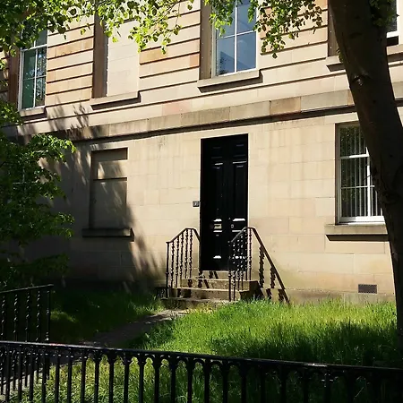 Apartament Large 3 Bed West End *