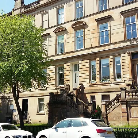 Apartament Large 3 Bed West End