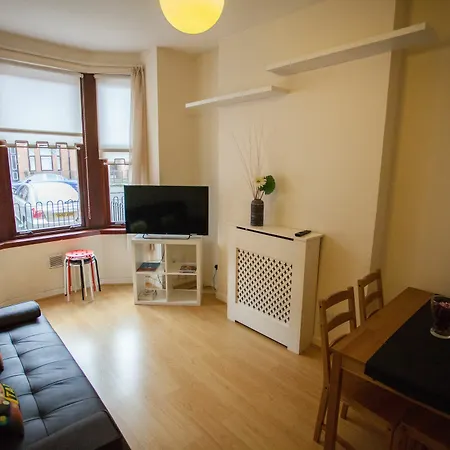 Scotstoun Apartment