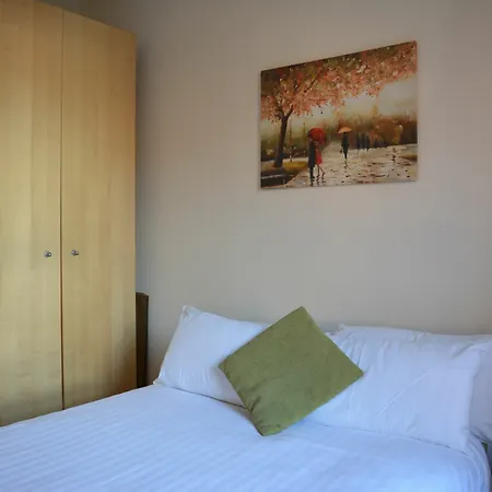 Scotstoun Apartment Glasgow