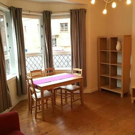 Apartment Scotstoun
