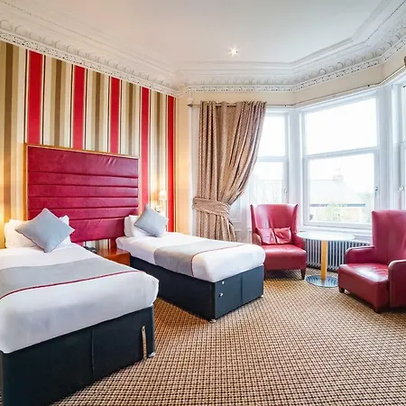 Otel Redstone Uddingston