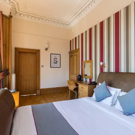 Redstone Otel Uddingston