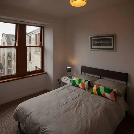 Apartment Comfortable And Fresh 1 Bedroom Glasgow