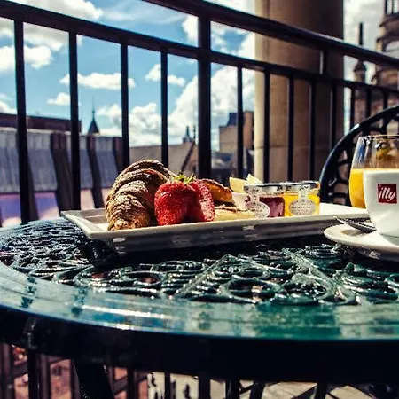 卡尔顿乔治酒店 酒店 4*