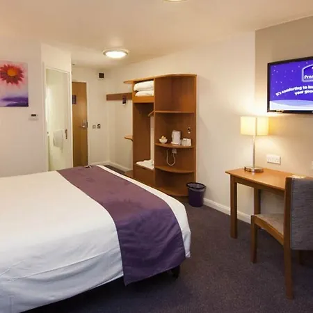 Premier Inn Glasgow City Centre Hotel 3*