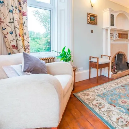 The Old Manse Glasgow